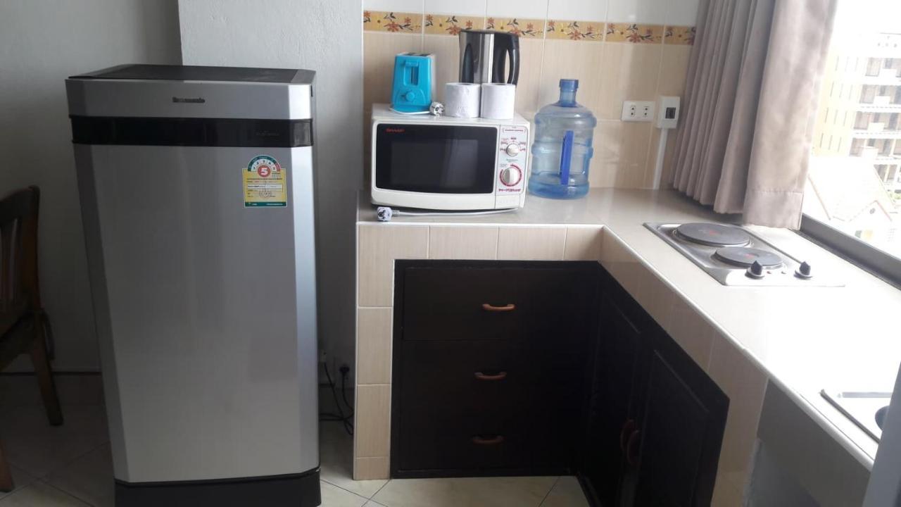 Patong Studio Apartments And Dormitory Oda fotoğraf