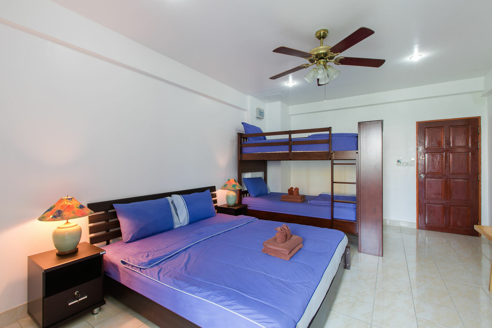 Patong Studio Apartments And Dormitory Dış mekan fotoğraf